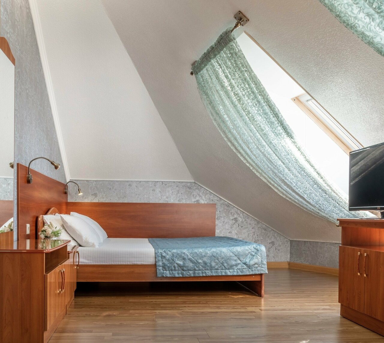 Мини-отель Зорэмма Адлер