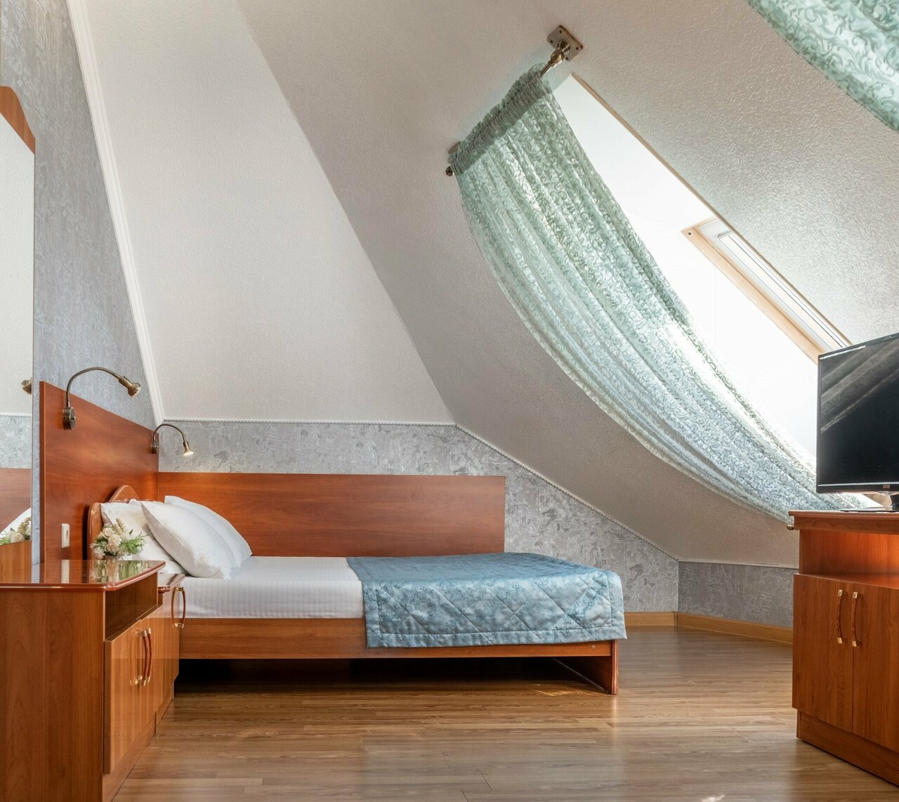 Мини-отель Зорэмма Адлер